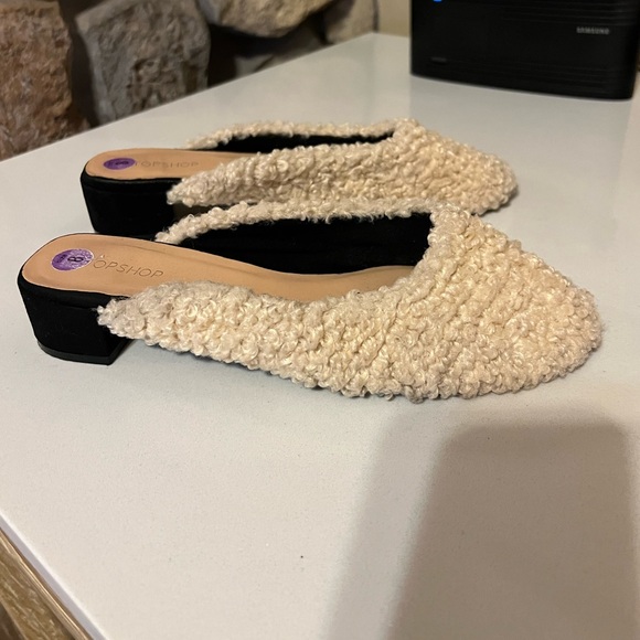 Top Shop Georgia Shearling Mules size 8 - Picture 3 of 13